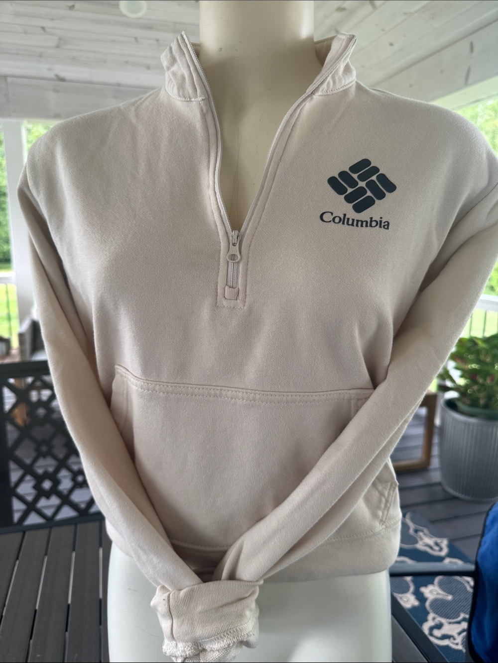 Columbia Light Cream Half-Zip Pullover Size XS EUC